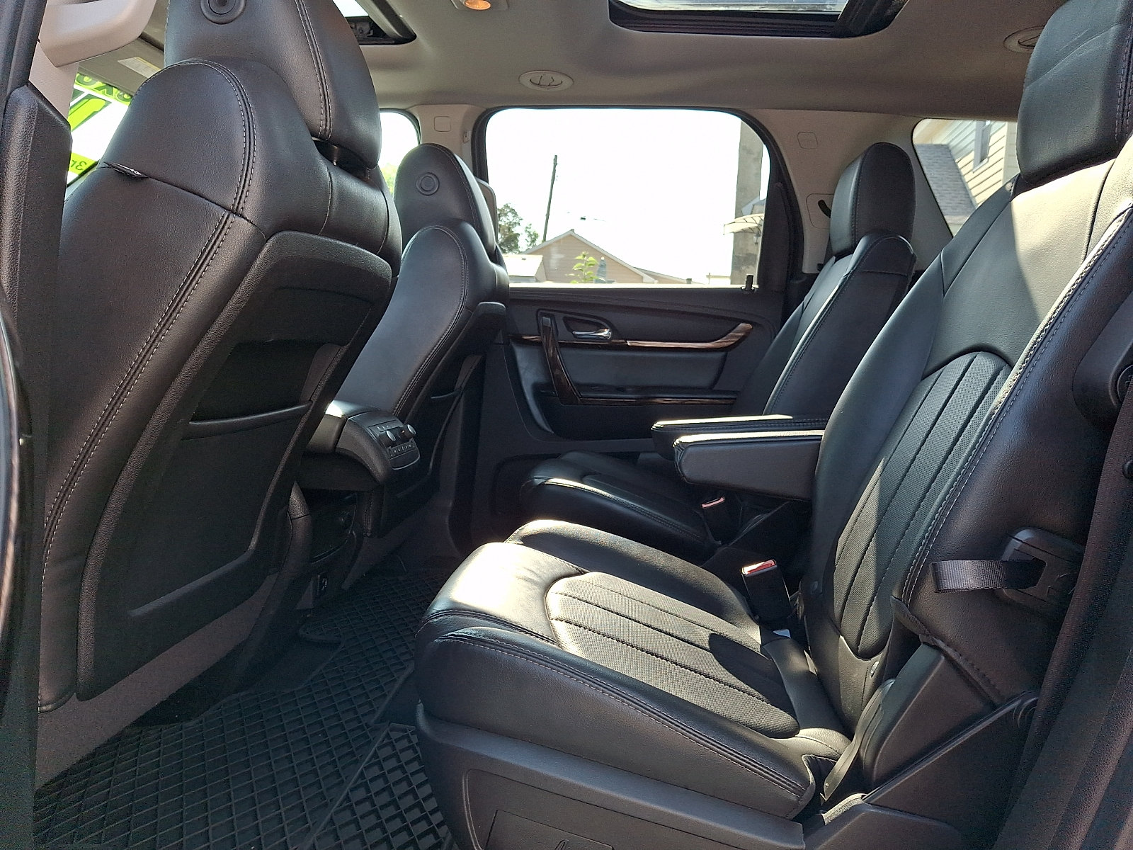 Used 2016 GMC Acadia Denali AWD/4WD image 10