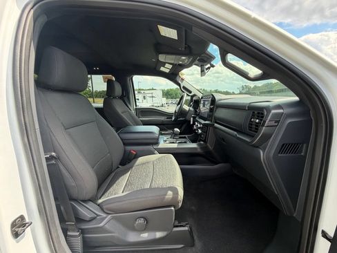 Used 2024 Ford F150 XLT w/ XLT Black Appearance Package AWD/4WD image 13