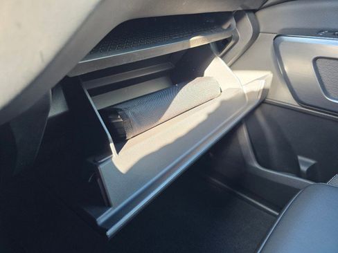 Used 2024 Nissan Pathfinder SL w/ SL Premium Package image 37