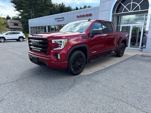 Used 2022 GMC Sierra 1500 Elevation w/ Preferred Package AWD/4WD image 3