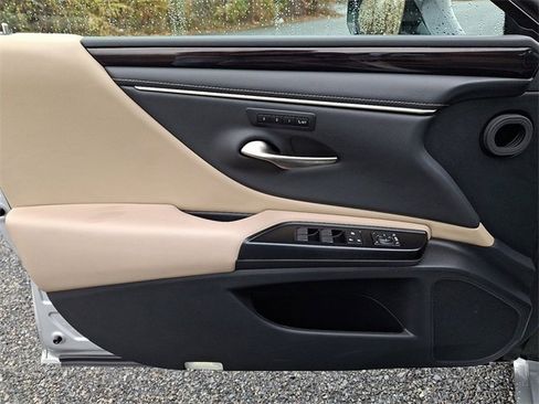 Used 2020 Lexus ES 350 350 image 12