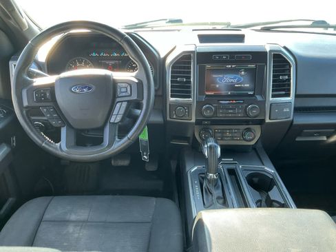 Used 2015 Ford F150 XLT w/ Equipment Group 302A Luxury image 10