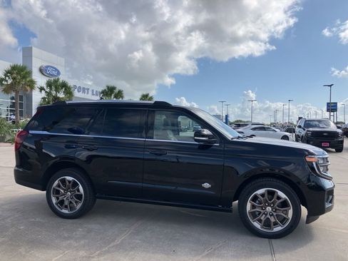 New 2025 Ford Expedition King Ranch image 9