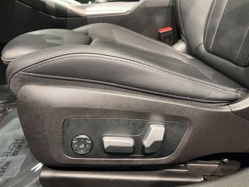 Used 2023 BMW M340i xDrive w/ Premium Package image 25