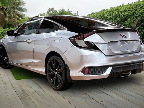 Used 2020 Honda Civic Sport image 12