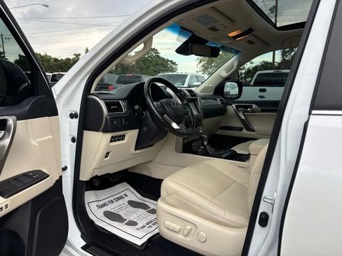 Used 2021 Lexus GX 460 Premium AWD/4WD image 14
