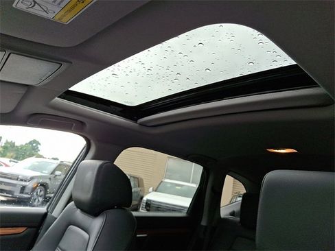 Used 2021 Honda CR-V EX-L image 16