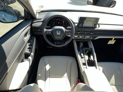 New 2025 Honda Accord SE image 26