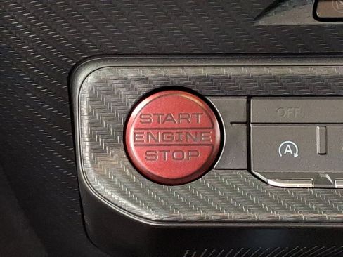 Used 2024 Ford Mustang GT Premium image 30