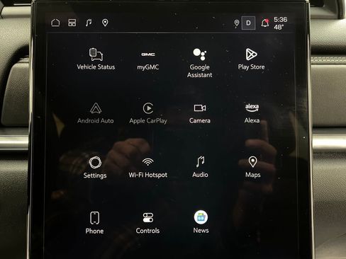 Used 2025 GMC Terrain Elevation image 46