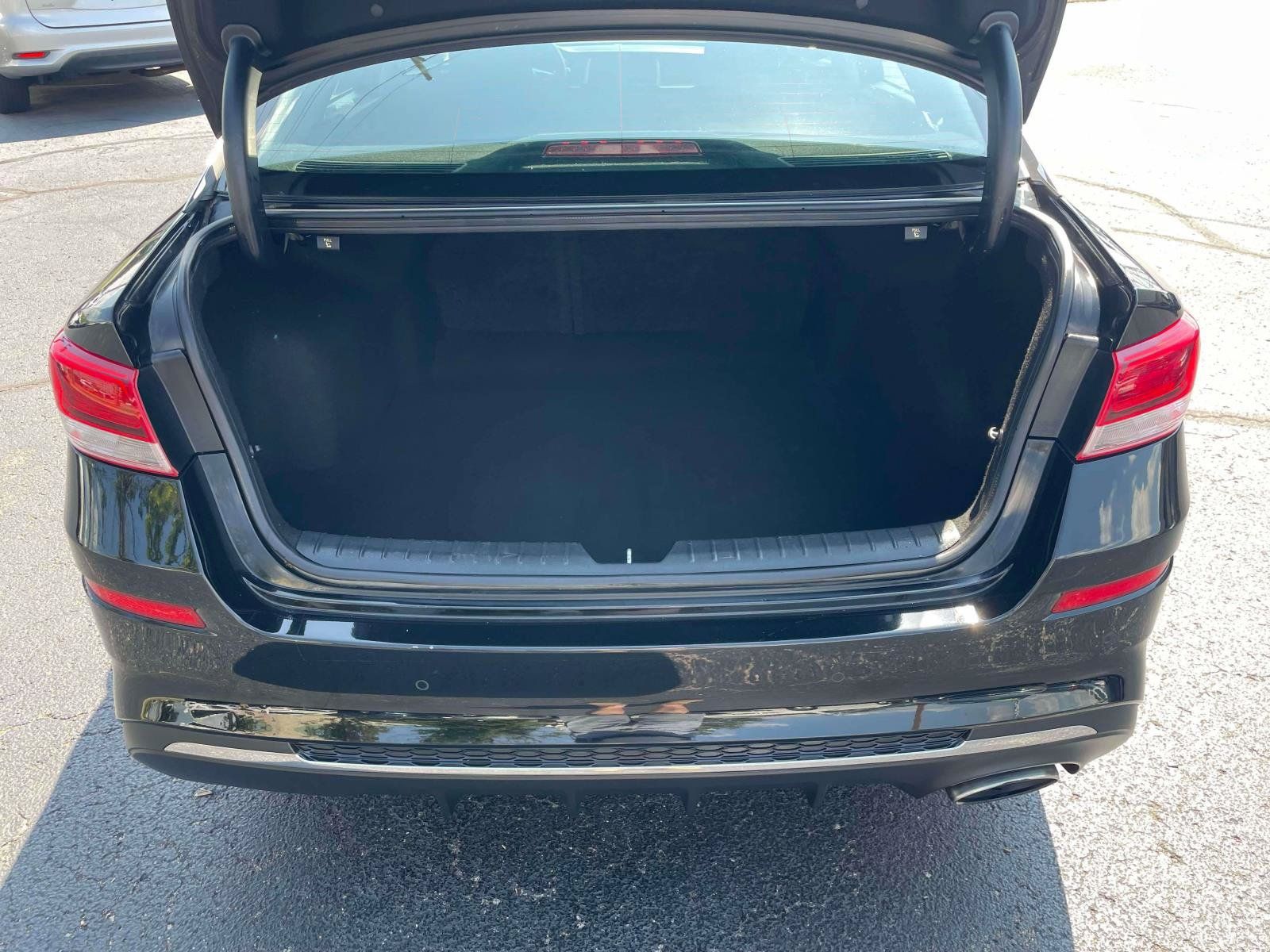 Used 2020 Kia Optima LX FWD image 7