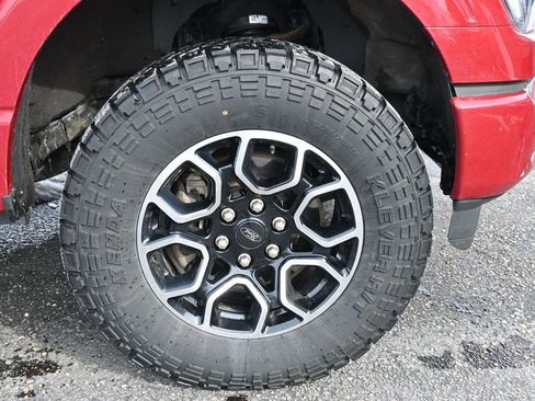 Used 2021 Ford F150 XLT w/ Equipment Group 302A High image 16