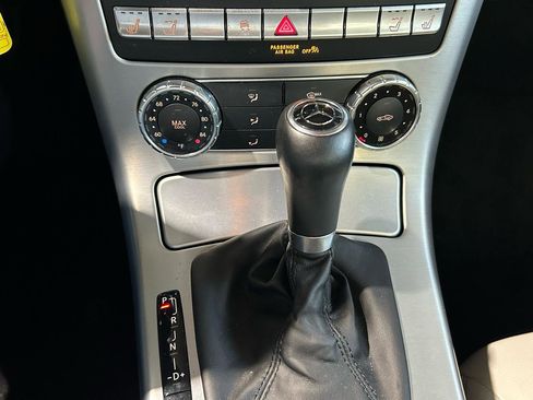 Used 2012 Mercedes-Benz SLK 350 w/ Premium I Pkg image 22