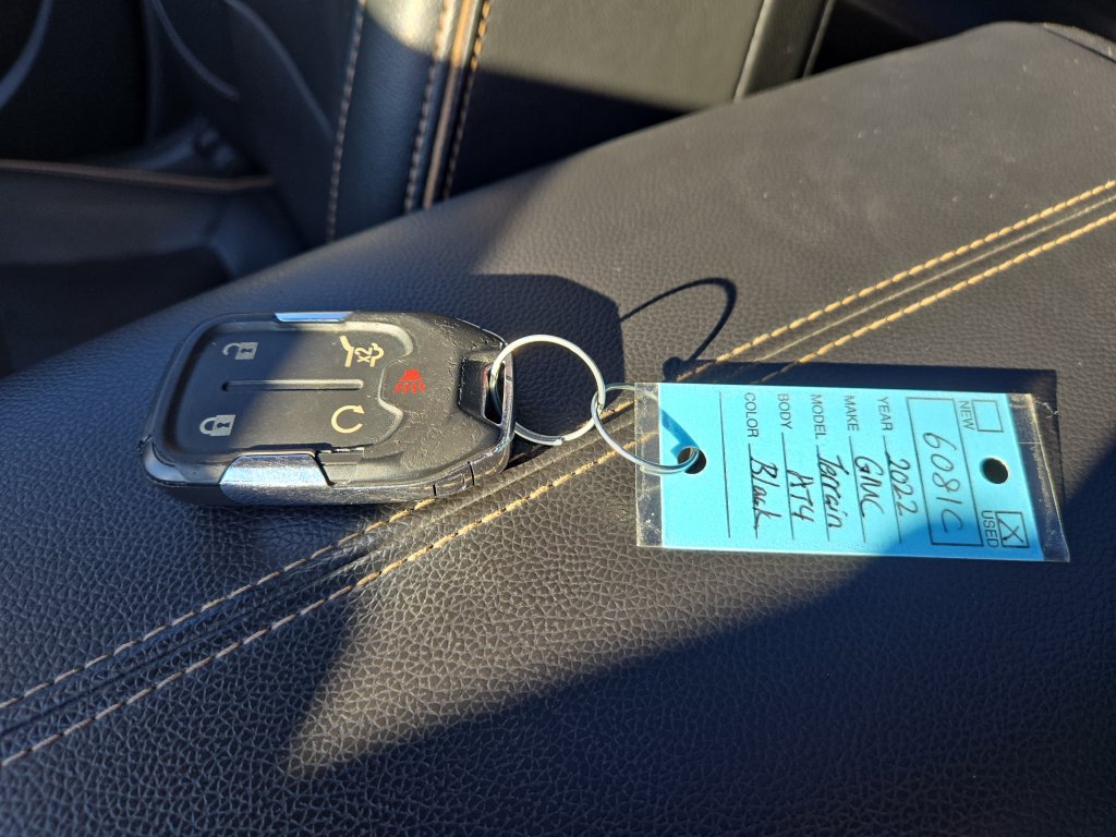 Used 2022 GMC Terrain AT4 w/ Infotainment Package II AWD/4WD image 30
