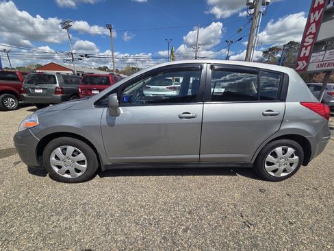 Used 2012 Nissan Versa 1.8 S w/ Convenience Pkg FWD image 4