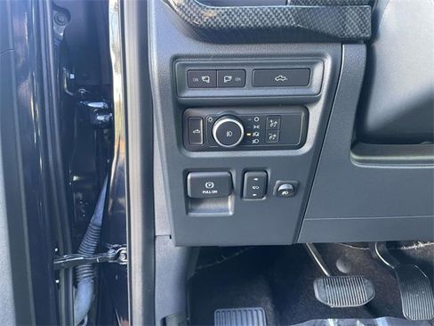 Used 2022 Ford F150 Lariat w/ Equipment Group 502A High image 15