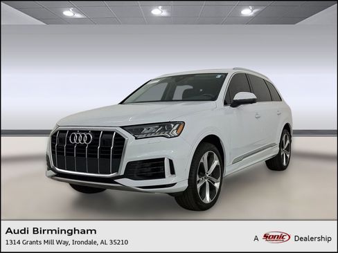 Certified 2024 Audi Q7 3.0T Premium Plus image 1