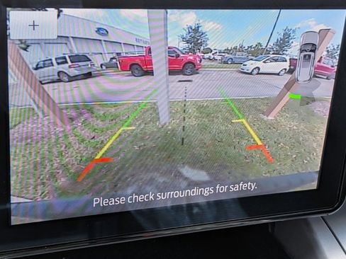 Used 2023 Ford Explorer XLT w/ Equipment Group 202A image 12