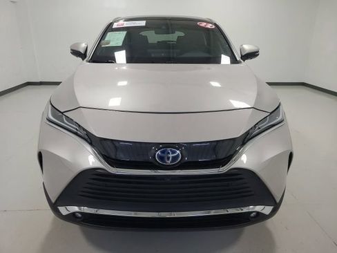 Certified 2022 Toyota Venza Limited AWD/4WD image 39