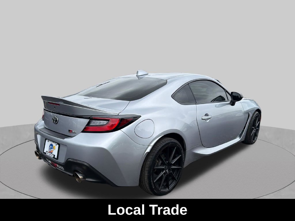 Used 2022 Toyota GR86 Premium w/ ALL Weather Mat Package (TMS) RWD image 6