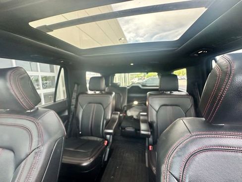 Used 2020 Ford Expedition Limited w/ Equipment Group 303A AWD/4WD image 11