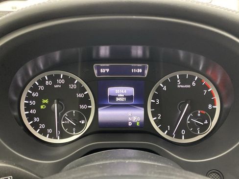 Used 2017 INFINITI QX30 Premium w/ Technology Package AWD/4WD image 13