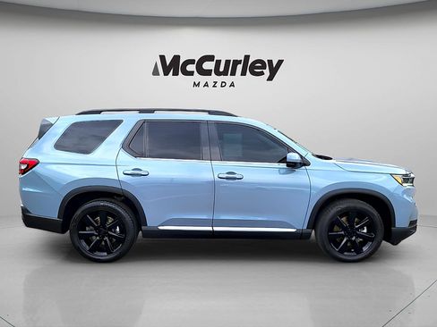 Used 2024 Honda Pilot Elite image 8