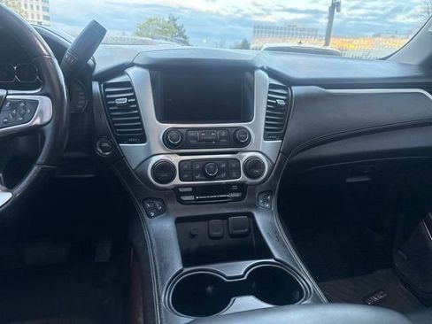 Used 2019 GMC Yukon SLT w/ Premium Edition image 33