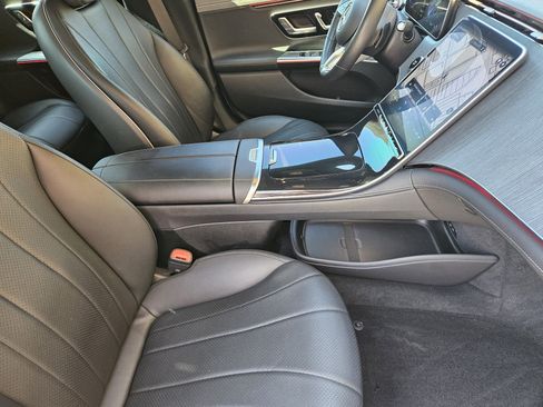 Used 2023 Mercedes-Benz EQE 350+ 4MATIC Sedan image 15