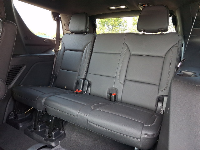 Used 2025 GMC Yukon Denali AWD/4WD image 21