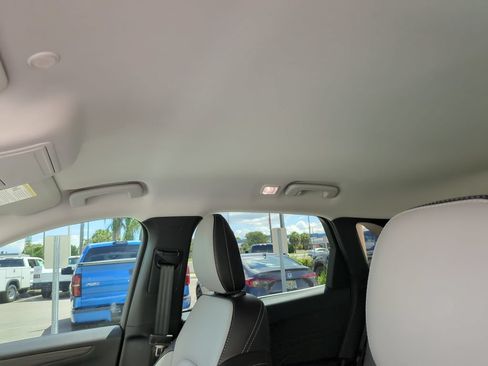 Used 2026 Ford Escape SE w/ PHEV Premium Package FWD image 21