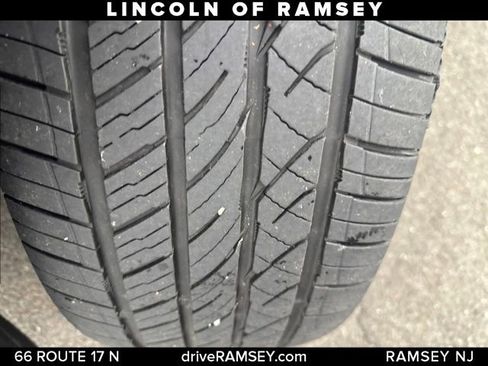 Used 2022 Lincoln Corsair Grand Touring w/ Elements Technology Bundle image 27