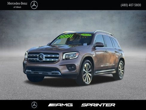 Used 2023 Mercedes-Benz GLB 250 image 1