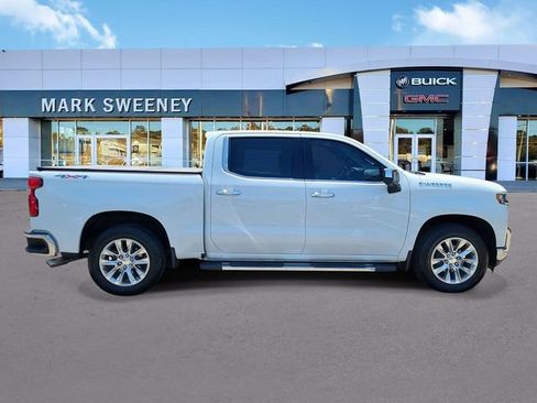 Used 2019 Chevrolet Silverado 1500 LTZ w/ LTZ Plus Package AWD/4WD image 31