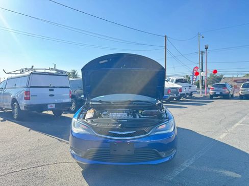 Used 2017 Chrysler 200 LX FWD image 14