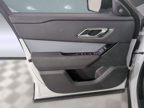 Certified 2025 Land Rover Range Rover Velar S AWD/4WD image 11