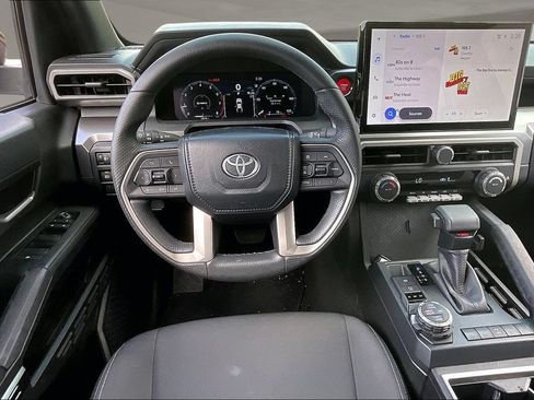 Used 2024 Toyota Tacoma TRD Off-Road AWD/4WD image 9