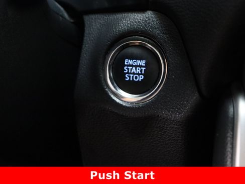 Used 2020 Toyota RAV4 Limited image 17