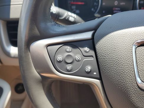 Used 2020 GMC Terrain Denali w/ Denali Premium Package FWD image 21