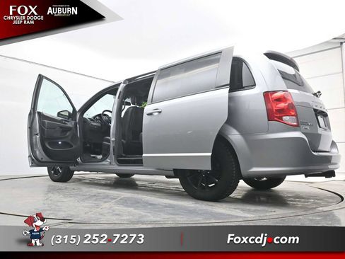 Used 2020 Dodge Grand Caravan GT image 36