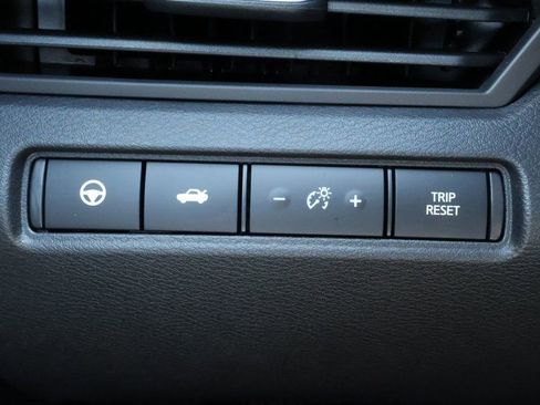 New 2025 Nissan Altima 2.5 SV w/ SV Premium Package image 16