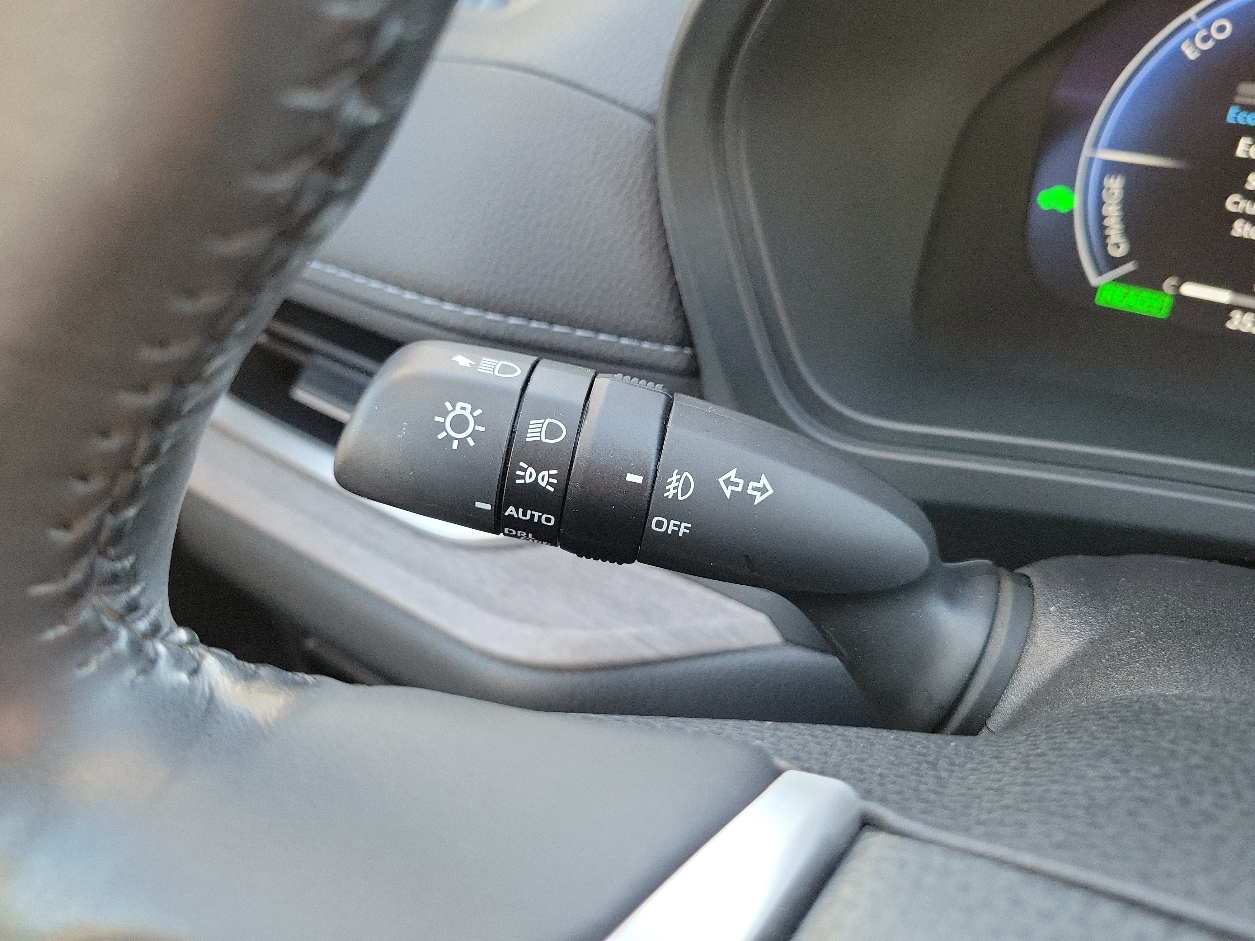 Used 2025 Toyota Grand Highlander AWD Hybrid image 31
