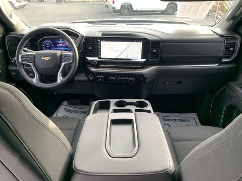 Certified 2025 Chevrolet Silverado 1500 LT image 18