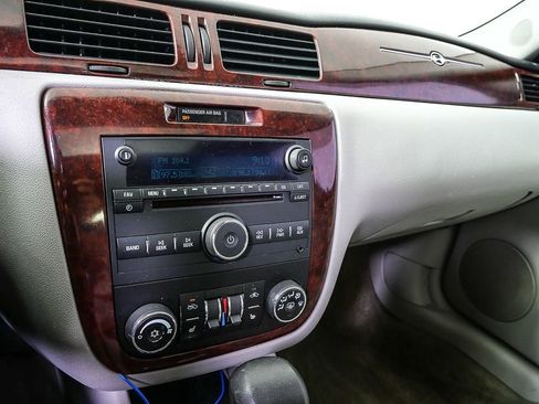 Used 2008 Chevrolet Impala LT w/ Luxury Edition Package image 17