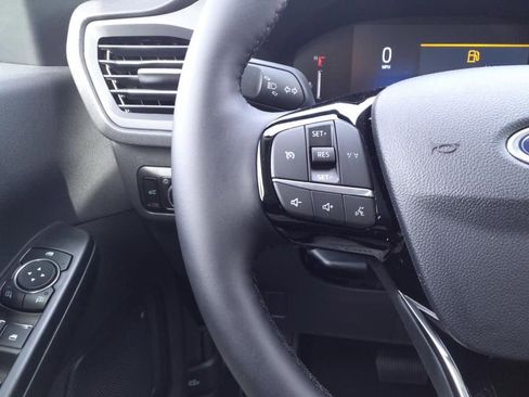 Used 2025 Ford Escape Active w/ Cold Weather Package image 17