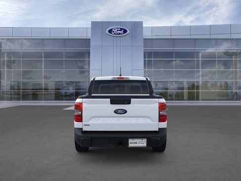 New 2025 Ford Maverick XLT w/ XLT Luxury Package image 5