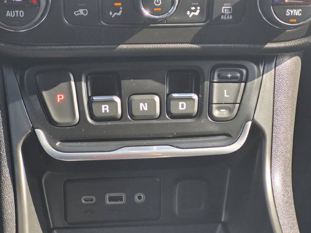 Used 2019 GMC Terrain SLE w/ Driver Convenience Package AWD/4WD image 30