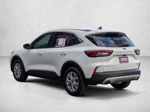 Used 2023 Ford Escape Active image 8