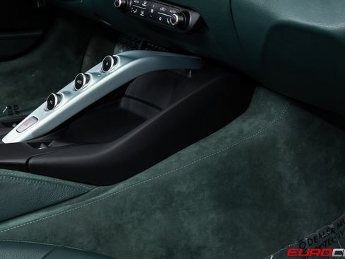 Used 2022 Ferrari 812 GTS RWD image 43