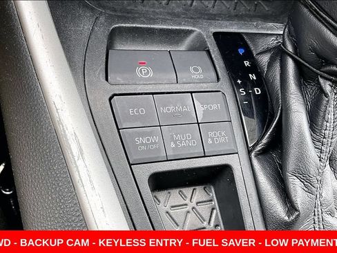 Used 2020 Toyota RAV4 LE w/ All Weather Liner Package AWD/4WD image 15